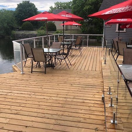 The Bobcaygeon Inn Luaran gambar