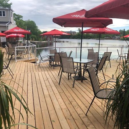 The Bobcaygeon Inn Luaran gambar